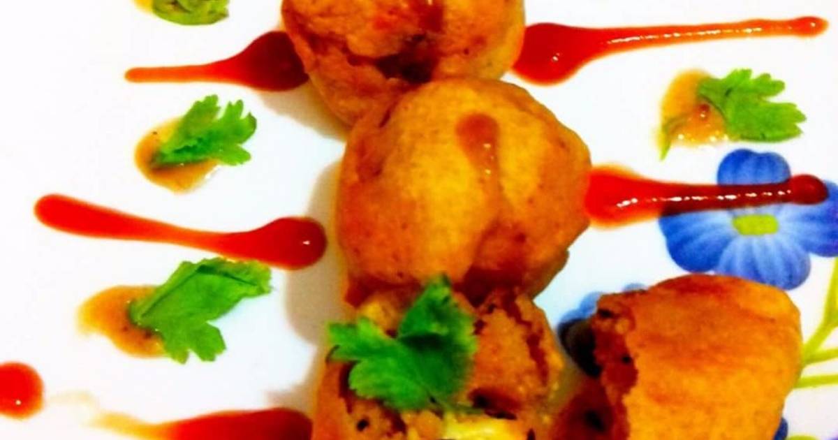 Fresh Mysore Bonda in a Plate on a White Background Stock Image - Image of  view, cake: 199861247