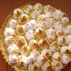 Una foto de Tarta de limón y merengue