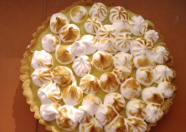 Tarta de limón y merengue