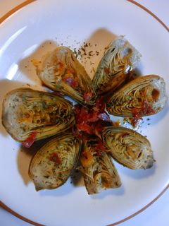 Una foto de Alcachofas con jamón