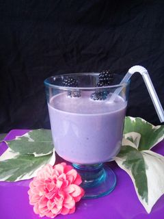 Una foto de Batido de mora