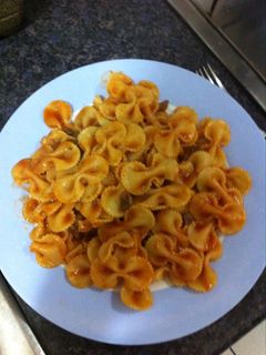 Una foto de Corbatas con salsa
