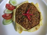 Nasi goreng bunga matahari