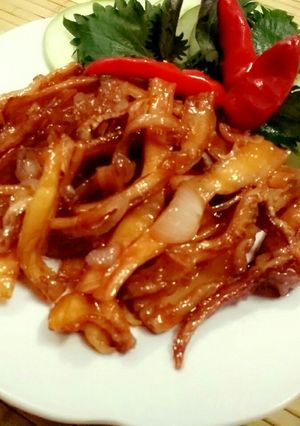 Hình của món Mực khô xào chua ngọt.
