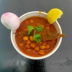 Sindhi style chickpeas A picture of Sindhi style chickpeas.