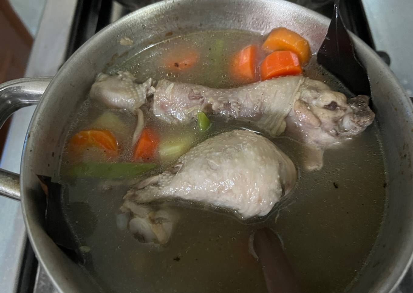 Sup ayam Pak Min Klaten