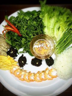 Hình của món Cuốn rượu nếp - Quà ngon dịp Tết Đoan Ngọ.