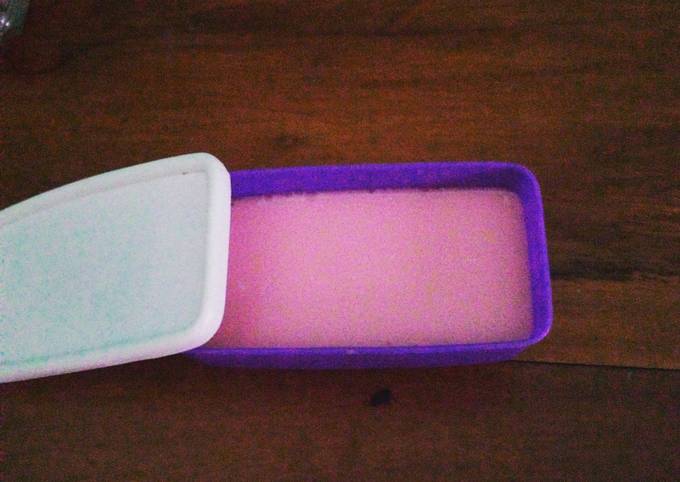 Bagaimana Menyiapkan Strawberry Silky Pudding, Lezat Sekali