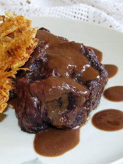 Una foto de Rabo de toro con chocolate