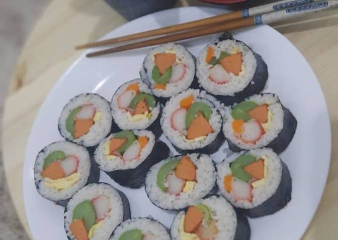 Cara membuat Sushi Sederhana Ala Rumahan