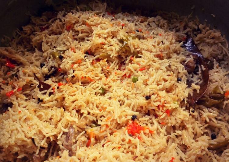 Recipe of Ultimate Chicken biryani cooked in milk