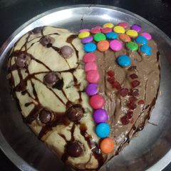 A picture of Colourful cake.