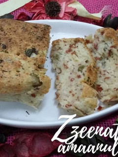 A picture of Cheesy Pepperoni Bread.