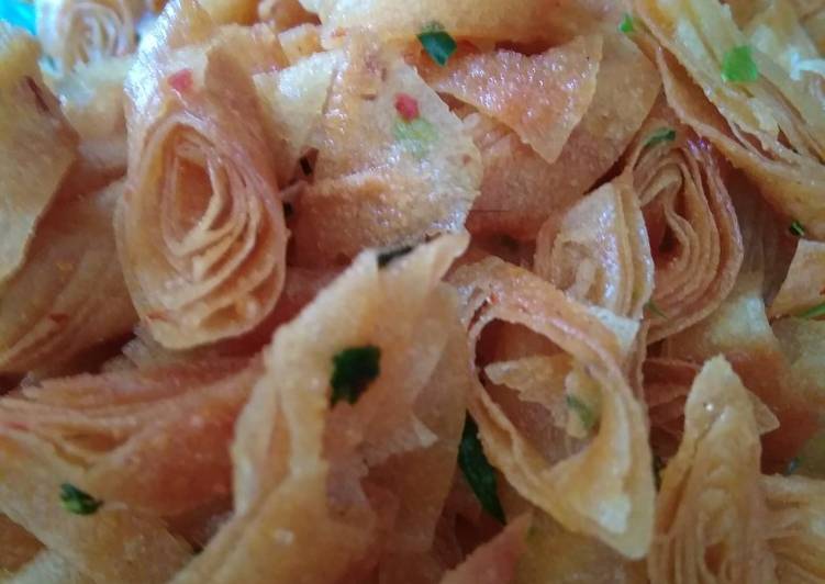 Resep Seblak Lumpia Goreng Camilan Buat Ditoples Bund Oleh Santi Aprianti Cookpad