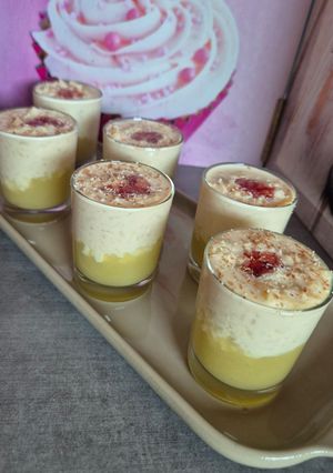 Une photo de Délice Crémeux à la Rhubarbe et Riz 🍚 au Lait