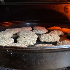 A picture of Oatmeal cookies.
