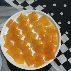 A picture of Kids favourite Mango custard Burfi.