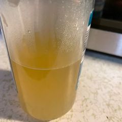 Zero waste apple core juice A picture of Zero waste apple core juice.