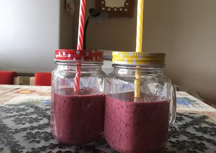 Eat Better Berries Smoothie
