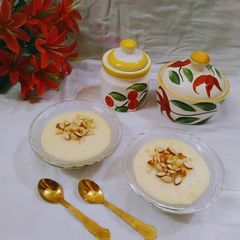 A picture of Phirni.