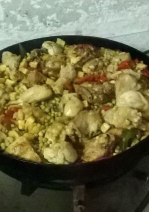 Una foto de Pollo al disco con cerveza