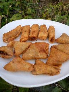 A picture of Small chops.