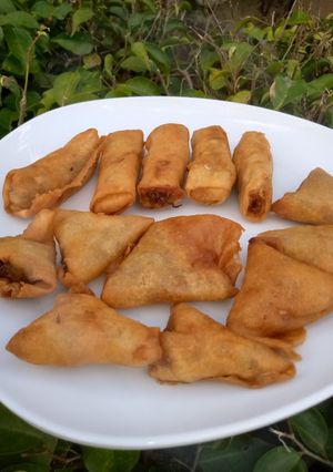 A picture of Small chops.