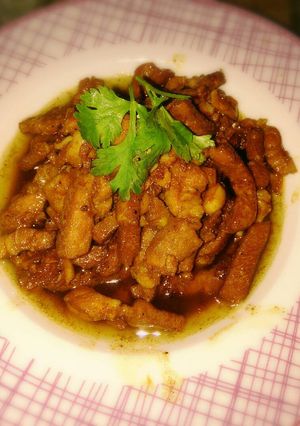 รูปของ หมูหวานมันเค็ม