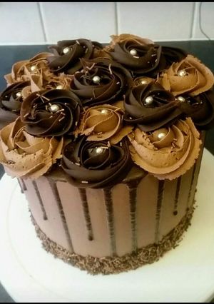 A picture of Chocolate Cake With Butter Cream.