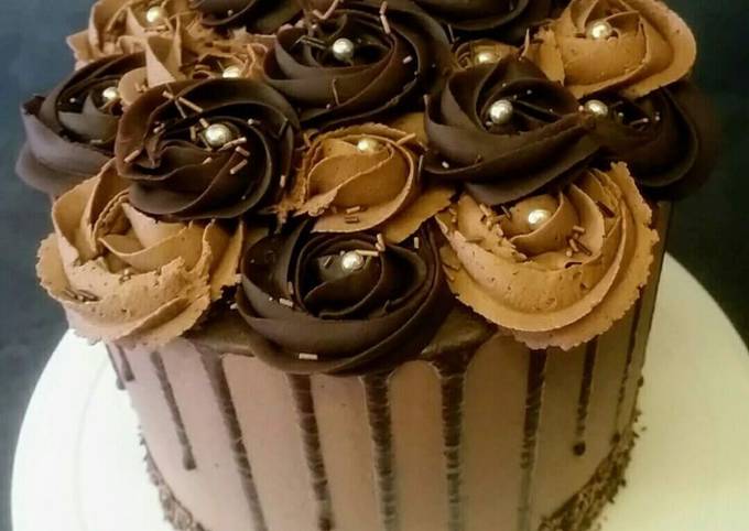 Chocolate Cake With Butter Cream