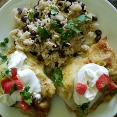 A picture of Green Chile Chicken Enchiladas.