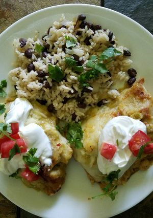 A picture of Green Chile Chicken Enchiladas.