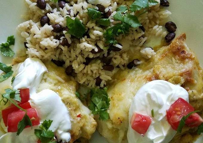 Green Chile Chicken Enchiladas