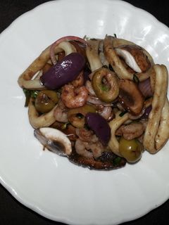Una foto de Ensalada mediterránea