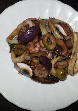 Una foto de Ensalada mediterránea