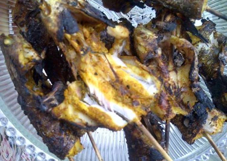 Haruan panggang (pelengkap  ketupat kandangan)