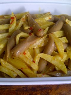 Foto resep Kentang Sosis Kuah Santan