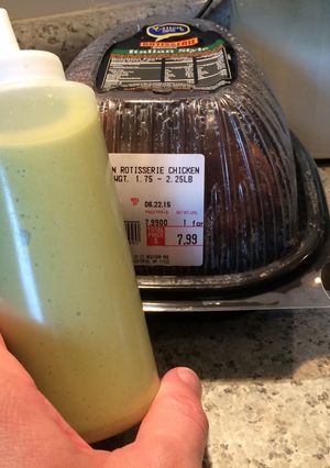 A picture of Peruvian Green Sauce.