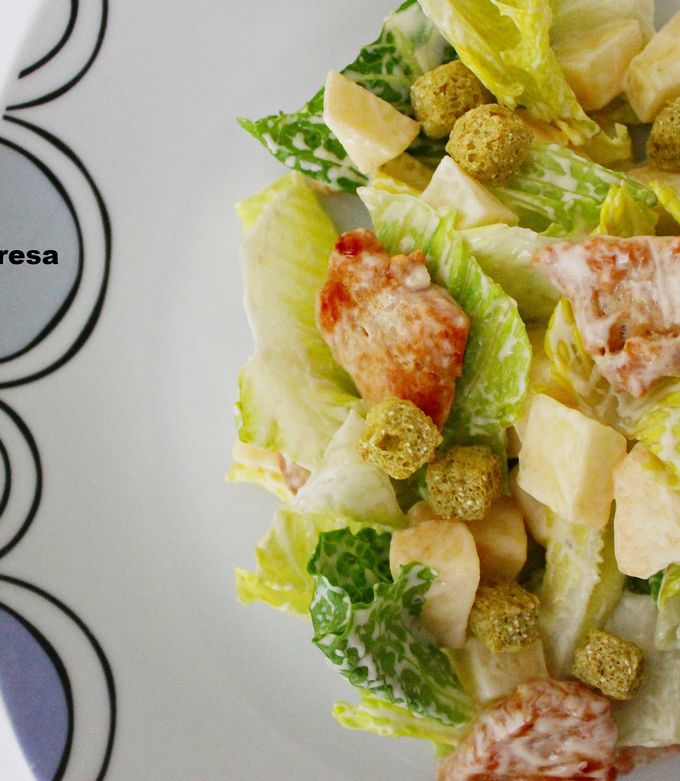 Foto principal de Ensalada César sin gluten con pavo a la plancha 