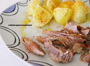 Una foto de Codillo de cerdo a la gallega (olla exprés)