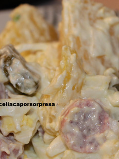 Una foto de Ensalada alemana (Kartoffelsalat)