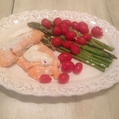 A picture of Easy Bake Salmon With Vegetables.