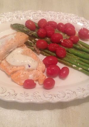 A picture of Easy Bake Salmon With Vegetables.
