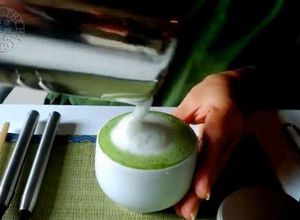 Foto principal de Matcha latte cremoso