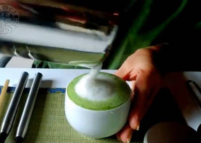 Cómo preparar té de matcha latte, videos y trucos