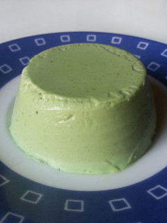 Una foto de Panna Cotta de té Matcha