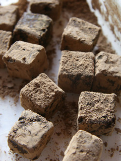 Una foto de Chocolate de té Hojicha