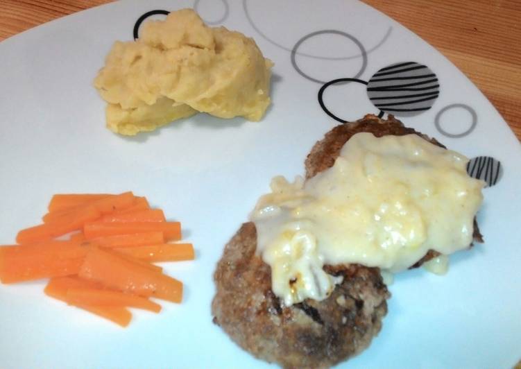 Hamburger with Mashed Potato
