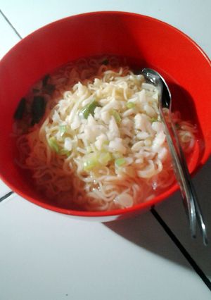 Foto resep mie kuah kaldu ayam (nggak pake ribet)