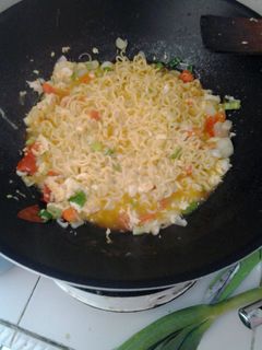 Foto resep mie merah bumbu pedas